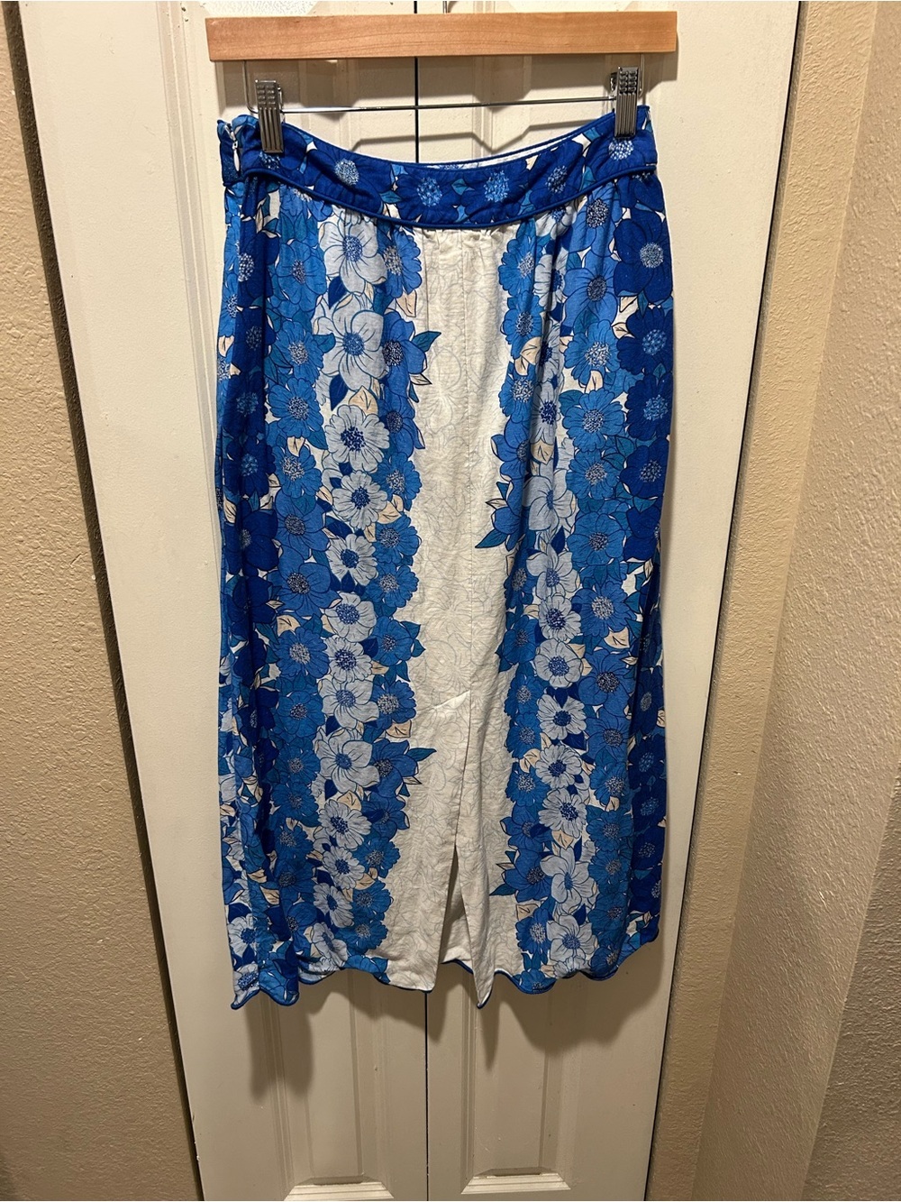 FARM Rio Set  Blue Flower Linen Blend Midi Skirt /Crop Top Set, M - Picture 12 of 16